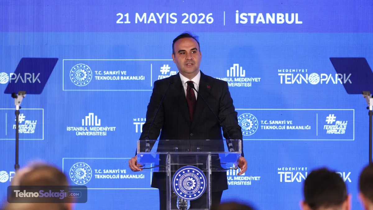 “İstanbul girişimcilik merkezi olacak”Kacır, Türkiye’nin girişimcilik hedefleri kapsamında 2030 yılına kadar 100 bin teknoloji girişimi ve 100 milyar dolar değerleme hedefi bulunduğunu söyledi. İstanbul’un da küresel teknoloji merkezleri arasında yer almasının amaçlandığını kaydetti.Açılışı yapılan Medeniyet Teknopark Üsküdar Yerleşkesi’nin üniversite-sanayi iş birliğini güçlendireceğini ifade eden Kacır, yeni merkezde girişimcilere ofis, mentorluk ve yatırım desteği sağlanacağını belirtti. Yerleşkenin Türkiye’nin teknoloji üretim kapasitesine katkı sunmasının beklendiğini söyledi.