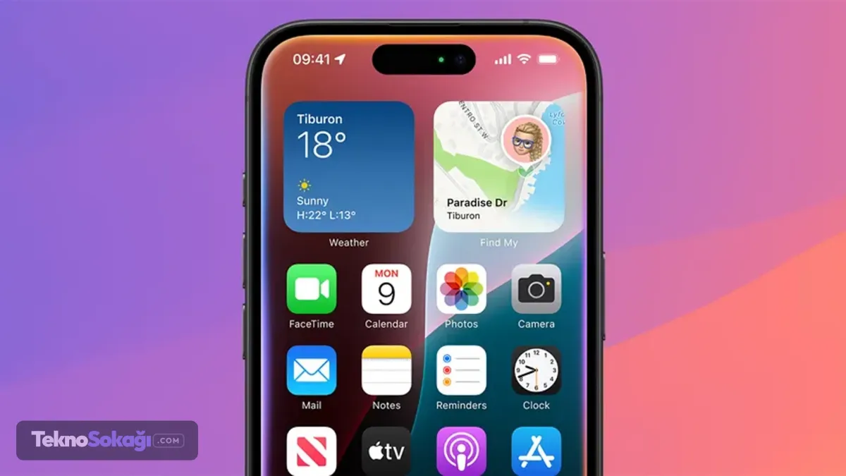 Apple'ın kendi dil modellerini desteklemek amacıyla Google gibi devlerle iş birliği yapacağı ve Gemini altyapısından faydalanacağı da konuşulan güçlü iddialar arasında yer alıyor. Yaşanan gelişmeler, şirketin yapay zeka yarışında tek başına ayakta kalmakta zorlandığının bir göstergesi olarak kabul ediliyor. Şirketin önümüzdeki dönemde düzenleyeceği etkinlikler, teknolojik açıdan gelecekteki konumunu belirleyecek ve Siri'nin sadece bir yönlendirme aracı olmaktan çıkıp gerçekten akıllı bir asistana dönüşüp dönüşmeyeceğini zaman gösterecek.