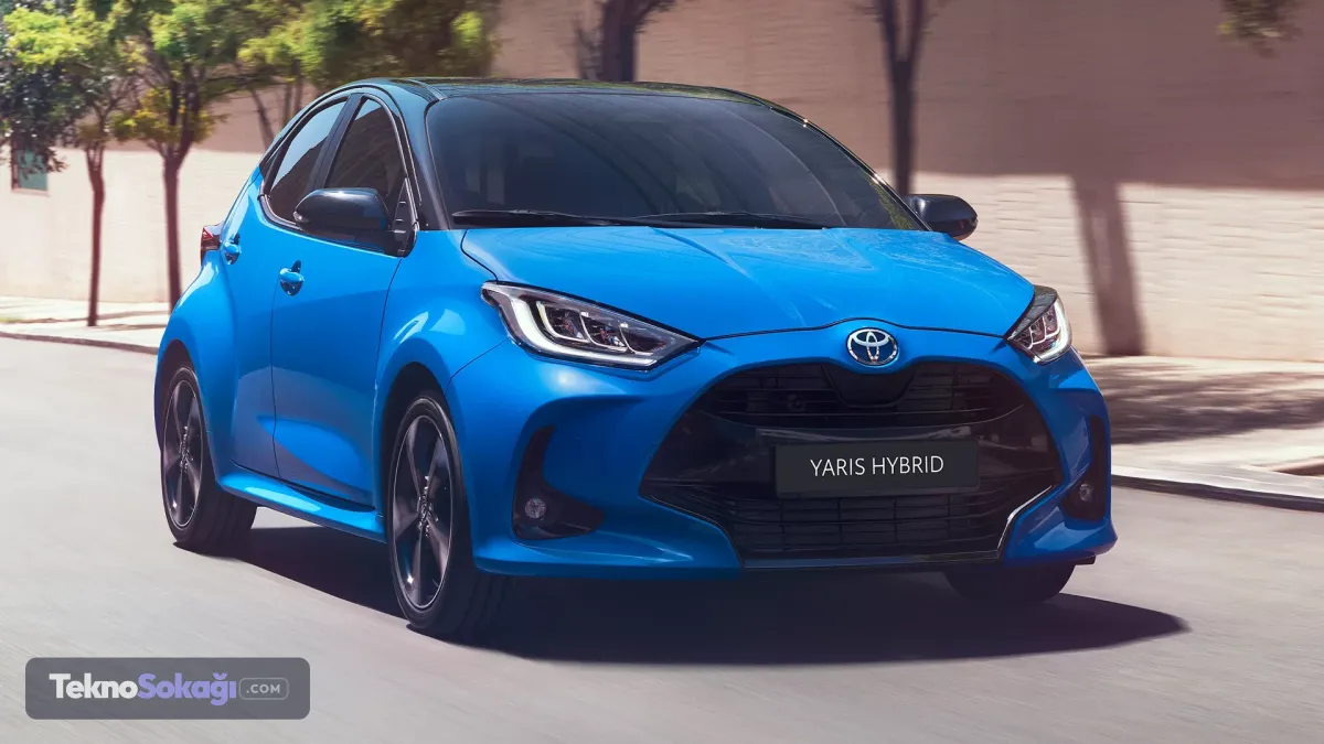3-Toyota Yaris (1.5 Hybrid)