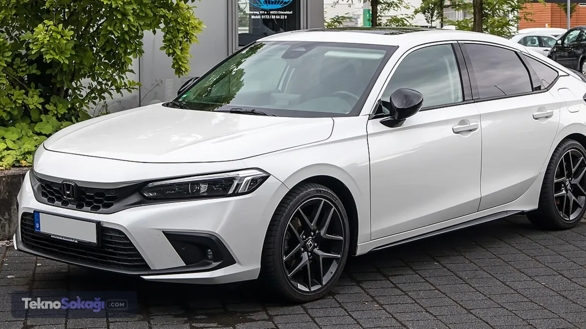 2- Honda Civic (1.6 Benzin)