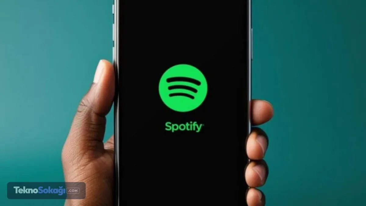 Yapay zekaya karşı mavi tik: Verified by SpotifyGerçek Sanatçılara Güvence Katmanı: Spotify, yapay zeka üretimi şarkıların yarattığı kafa karışıklığını gidermek ve kullanıcıların gerçek insan yapımı müzikleri ayırt edebilmesini sağlamak amacıyla ‘Verified by Spotify’ (Spotify Tarafından Doğrulandı) etiketini devreye soktu. Bu uygulama, dinleyicilere dinledikleri içeriğin bir algoritma değil, gerçek bir etten kemikten sanatçı olduğuna dair bir güvence sunmayı amaçlıyor.