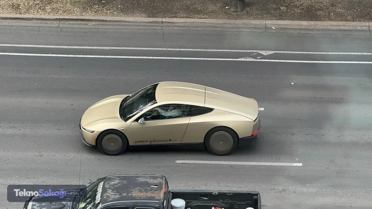 Tesla Cybercap