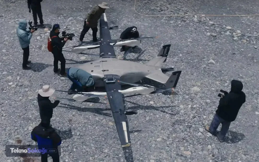 DJI, Everest'te rekor kıran ilk hibrit kargo dronu EV50'yi tanıttı