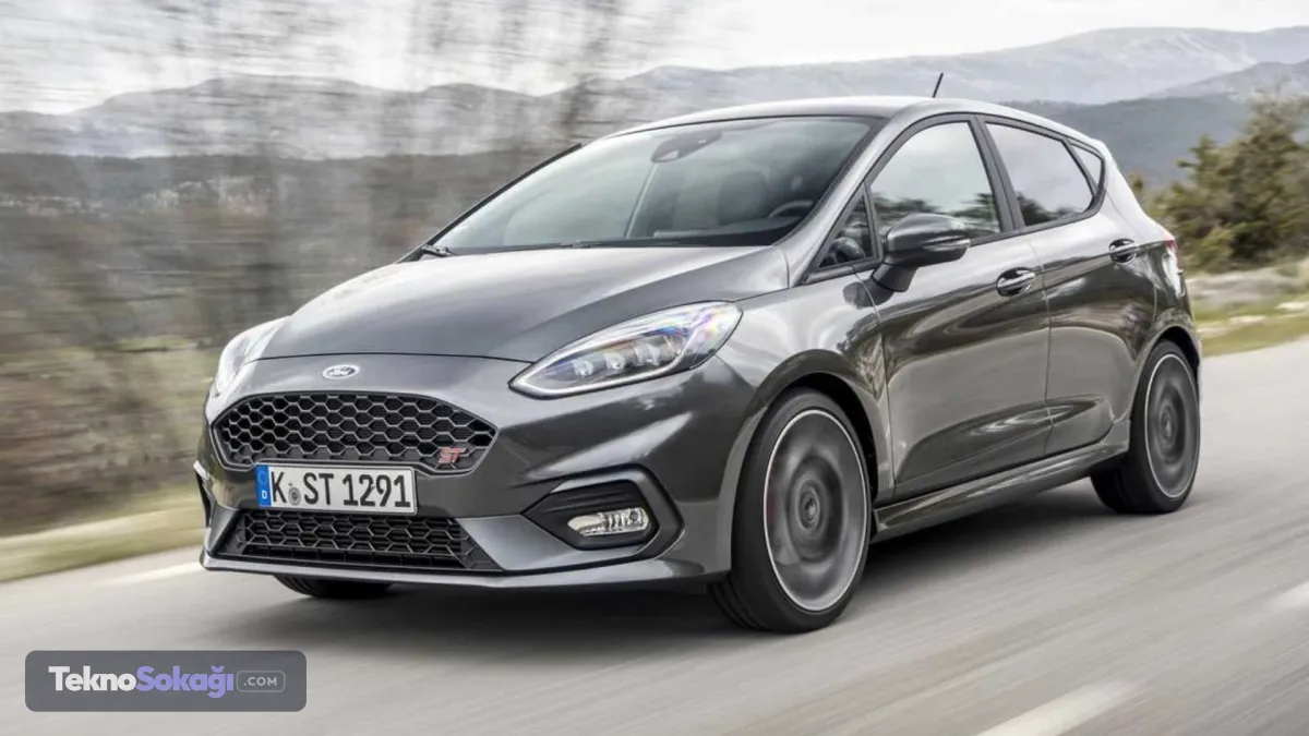 6- Ford Fiesta ( 1.4 TDCi)