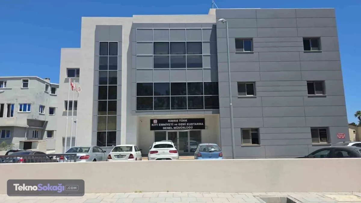 Mavi Vatan'a teknolojik kalkan: Doğu Akdeniz'de gemi trafiğini izleyecek sistem açılıyor! Bakan Uraloğlu duyurdu