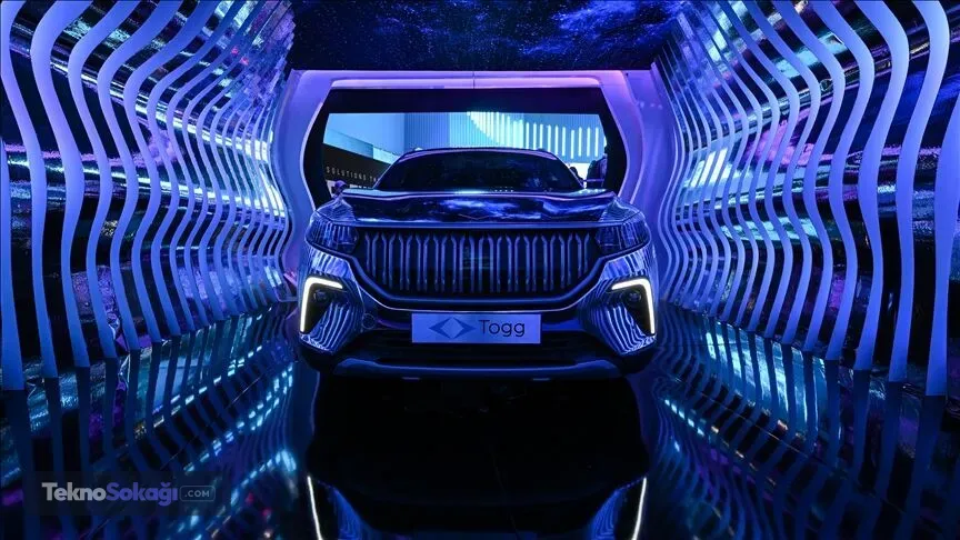 Sıfır faizli kredi seçeneği sunuluyorKampanya kapsamında T10X V2 modelini tercih edenler, 600 bin TL'lik krediyi 12 ay vade ve yüzde 0 faizle kullanabiliyor. Bu pakette aylık ödeme yaklaşık 50 bin TL oluyor. Yeni fastback modeli T10F V2 için ise 800 bin TL'ye kadar sıfır faizli kredi imkanı sunuluyor. 12 ay vadeli bu pakette aylık taksit tutarı 66 bin 667 TL olarak hesaplanıyor.