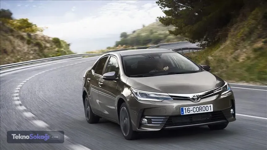 Volkswagen ikinci sırada kaldıToyota'nın en yakın rakibi Volkswagen AG ise yılın ilk yarısında 4,13 milyon araç satışı yaptı. Alman otomotiv devinin satışları geçen yılın aynı dönemine göre yüzde 8,4 düşerken, iki marka arasındaki fark korunmuş oldu.