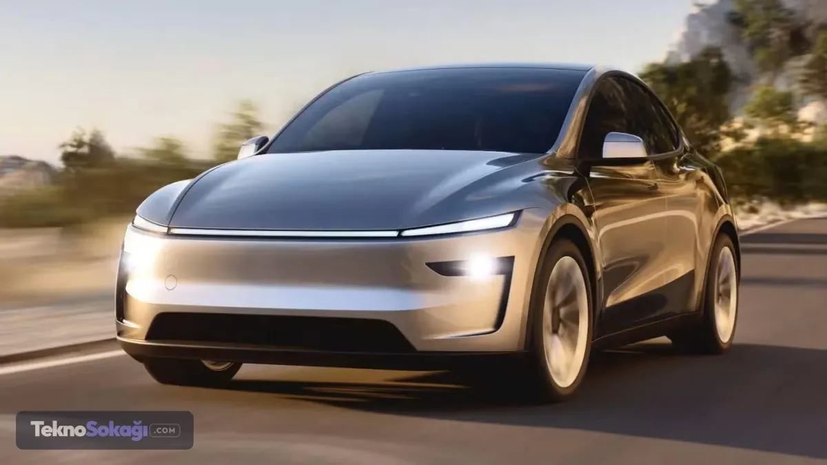 TESLA MODEL Y LONG RANGETesla Model Y, Türkiye elektrikli otomobil pazarında en çok konuşulan modeller arasında yer almaya devam ediyor. Long Range versiyonunda yaklaşık 600 kilometre seviyesine ulaşan WLTP menzil, geniş iç hacim ve verimlilik avantajıyla birleşiyor.Özellikle SUV gövde tipi, aile kullanımına uygun yapısı ve elektrikli araç teknolojileri sayesinde Model Y, Türkiye'de en çok araştırılan elektrikli otomobiller arasında bulunuyor.