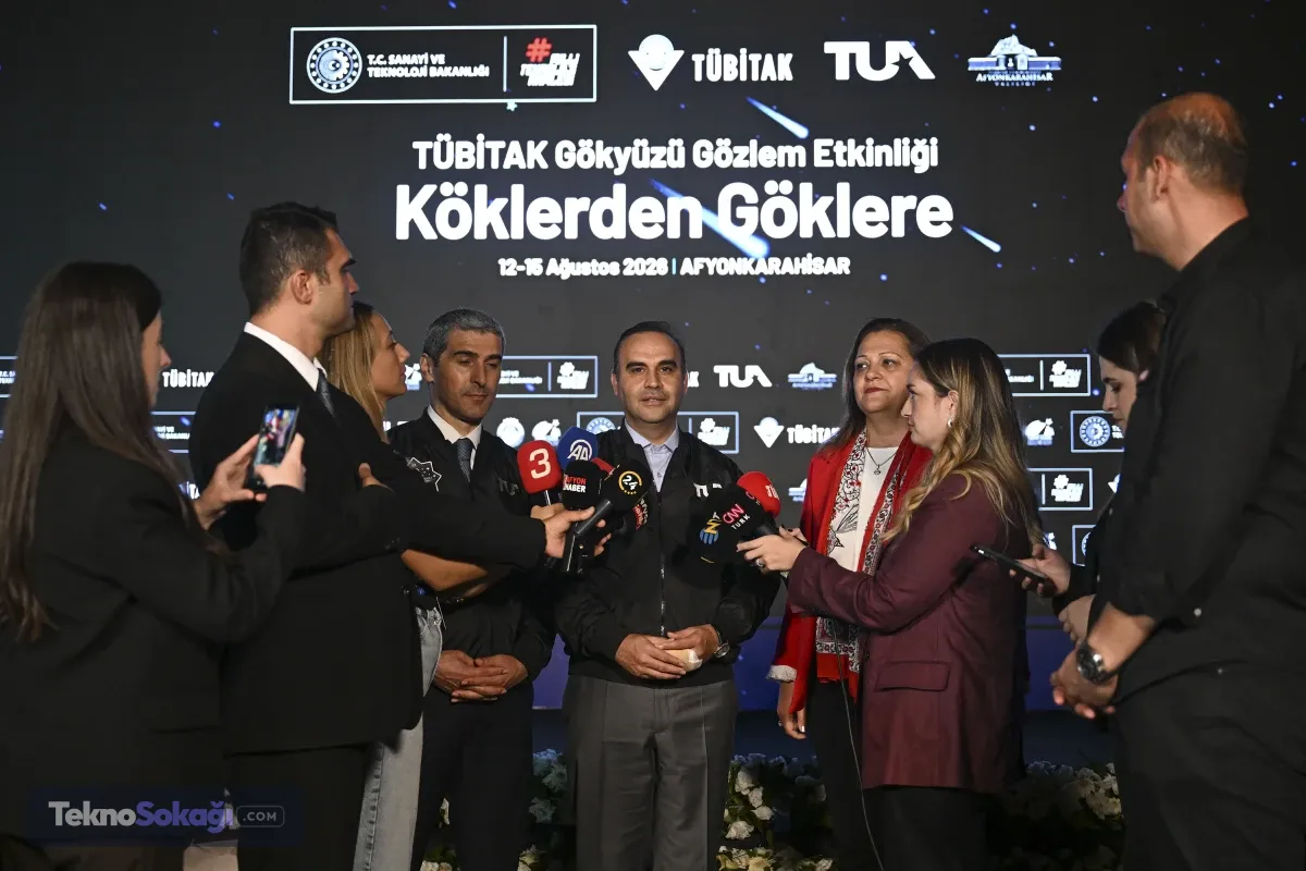 Ay'da Türk'ün ilk adımı! Türkiye uzayda tarih yazmaya hazırlanıyor: Yerli Ay aracının fırlatılacağı tarih netleşti