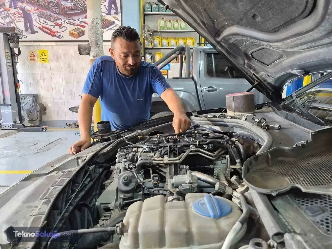 Cebinizi yakmasın! Manuel kullanan kalmadı... Oto ustası açıkladı: Otomatik vitesli araç kullanırken yapılan büyük hata şanzımanı bitiriyor
