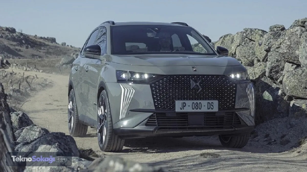 DS 7 fiyat listesi Ağustos 2026DS 7 Ağustos fiyatı 4.273.500 TL olarak listelendi.