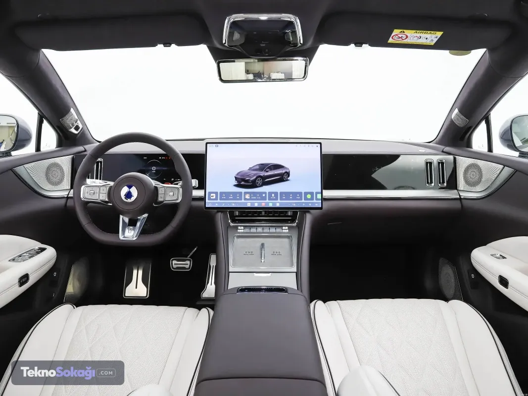 Elektrikli otomobil pazarında menzil rekoru: BYD yeni modeli Denza Z9S için ön siparişleri başlattı