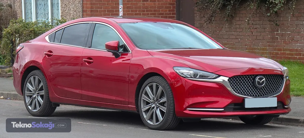 16- MAZDA 6Sessizlik: 4 yıldızKonfor: 4,5 yıldızYakıt: 4 yıldızGüvenilirlik: 4,5 yıldızUzun yol kullanıcı puanı: 8,7/10