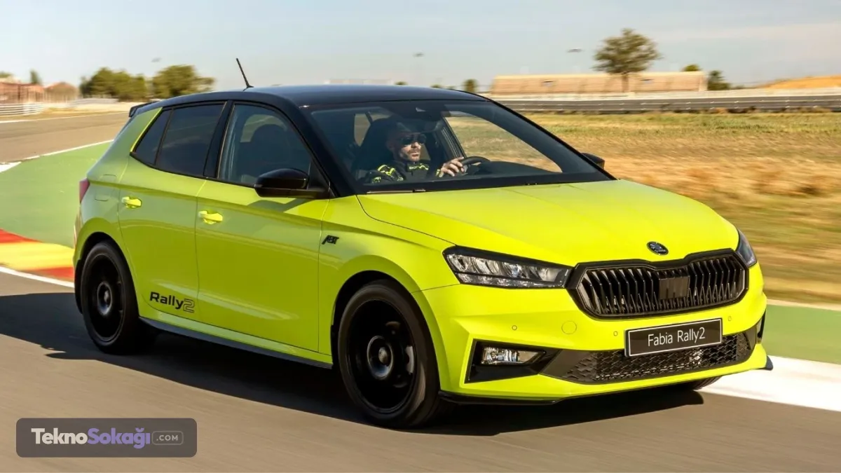 Skoda Fabia fiyatları - Ağustos 2026Skoda Fabia 1.0 TSI 115 PS Premium DSG – Liste fiyatı: 1.969.900 TL | Kampanyalı fiyat: 1.840.500 TLSkoda Fabia 1.5 TSI 150 PS Monte Carlo DSG – Liste fiyatı: 2.269.900 TL | Kampanyalı fiyat: 2.192.200 TL