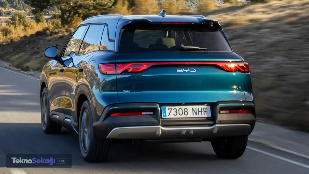 BYD'den bin kilometrelik SUV: Elektriği bitse bile yola devam ediyor
