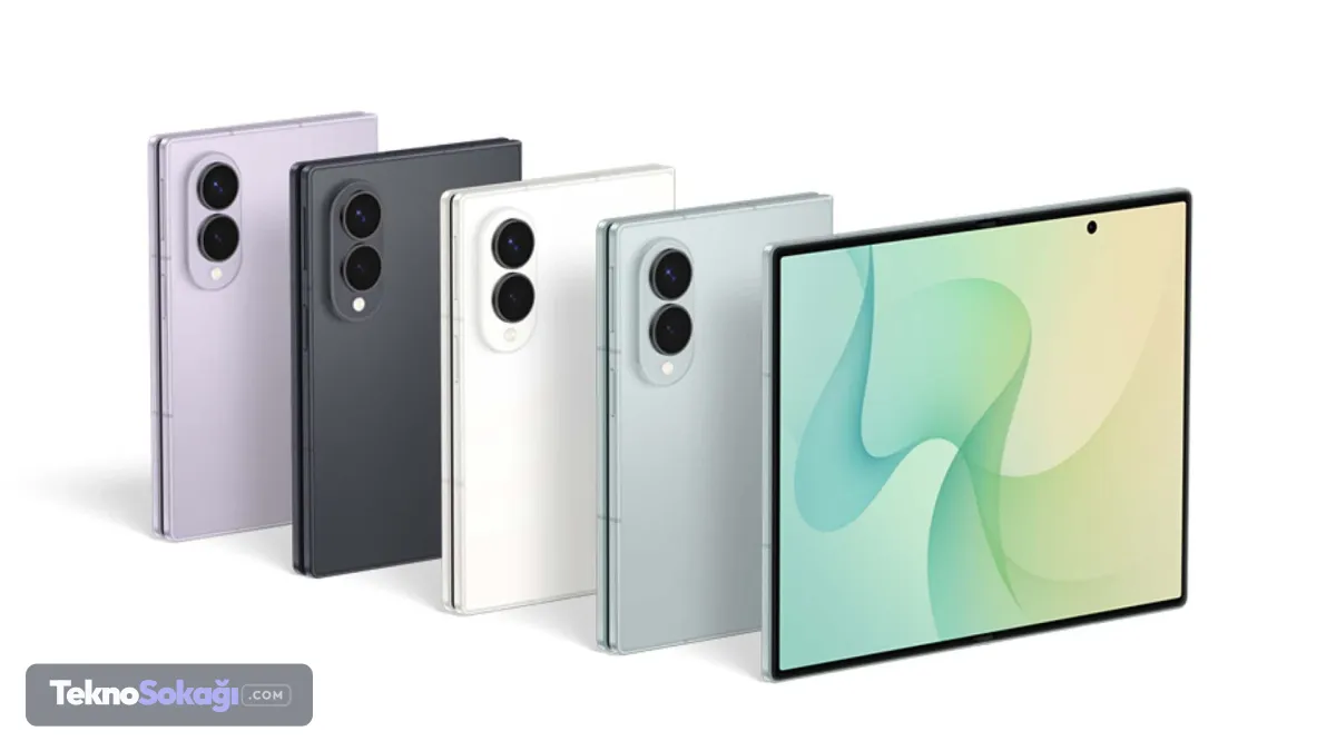 Apple, ilk katlanabilir telefon modeli iPhone Duo katlanabilir telefon pazarına giriş yaptı. Dün gerçekleştirilen lansmanın ardından kullanıcılar, Samsung'un da katlanabilir modeli Z Fold 8 ile karşılaştırıldı. İşte Samsung Z Fold 8 ve iPhone Duo arasındaki farklar ve tüm detayları...