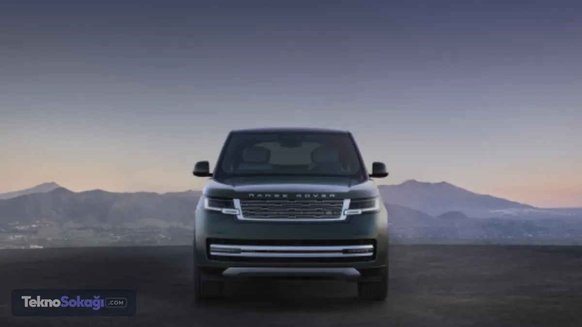 542 beygir güç ve 850 Nm torkElektrikli Range Rover'da çift elektrik motoru görev yapıyor. Sistem toplam 542 beygir güç ve 850 Nm tork üretiyor.JLR mühendislerine göre kullanılan elektrik motorları, benzer boyuttaki diğer motorlara kıyasla yüzde 20 daha fazla güç sunuyor. Bu performans, aracın yüksek ağırlığına rağmen 0'dan 96,5 km/s hıza 4,3 saniyede ulaşmasını sağlıyor.