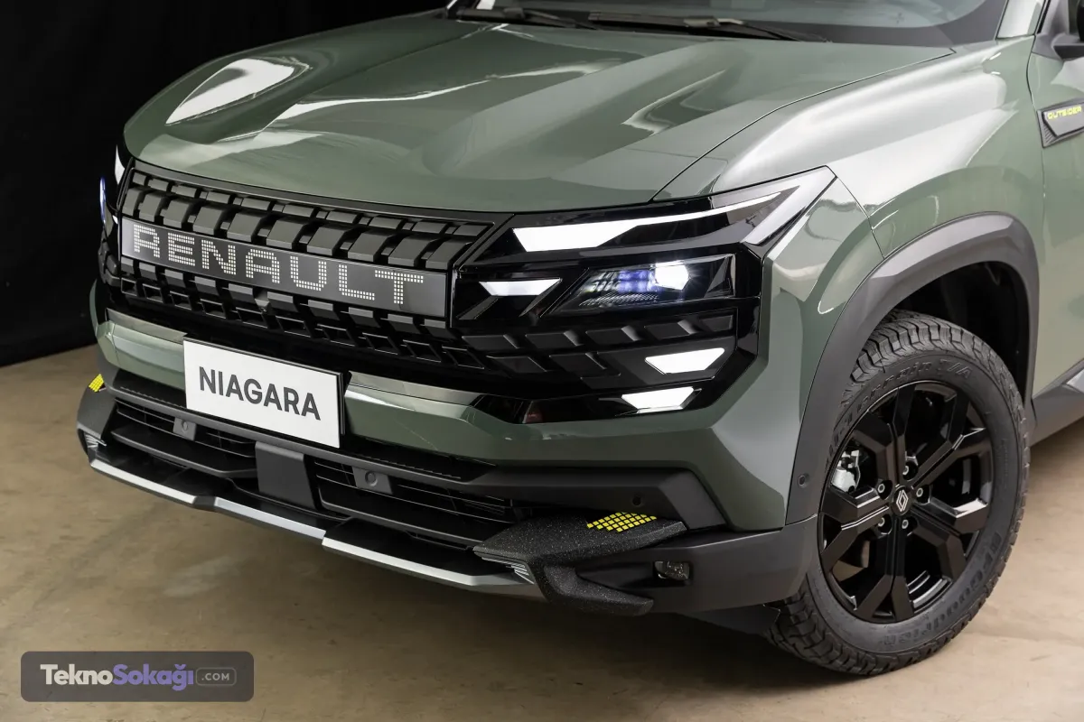 Renault, küresel pazarlardaki etkinliğini artırma hedefi kapsamında yeni kompakt pickup modeli Niagara'yı resmi olarak tanıttı.Markanın Avrupa dışındaki pazarlara yönelik futuREady ürün atağının ilk modeli olan Niagara, 10 Eylül 2026'da gerçekleştirilen küresel lansmanla tanıtıldı. Renault'nun esnek RGMP platformu üzerinde yükselen model, pickup dayanıklılığını C-SUV sınıfındaki konfor ve teknoloji özellikleriyle bir araya getiriyor.