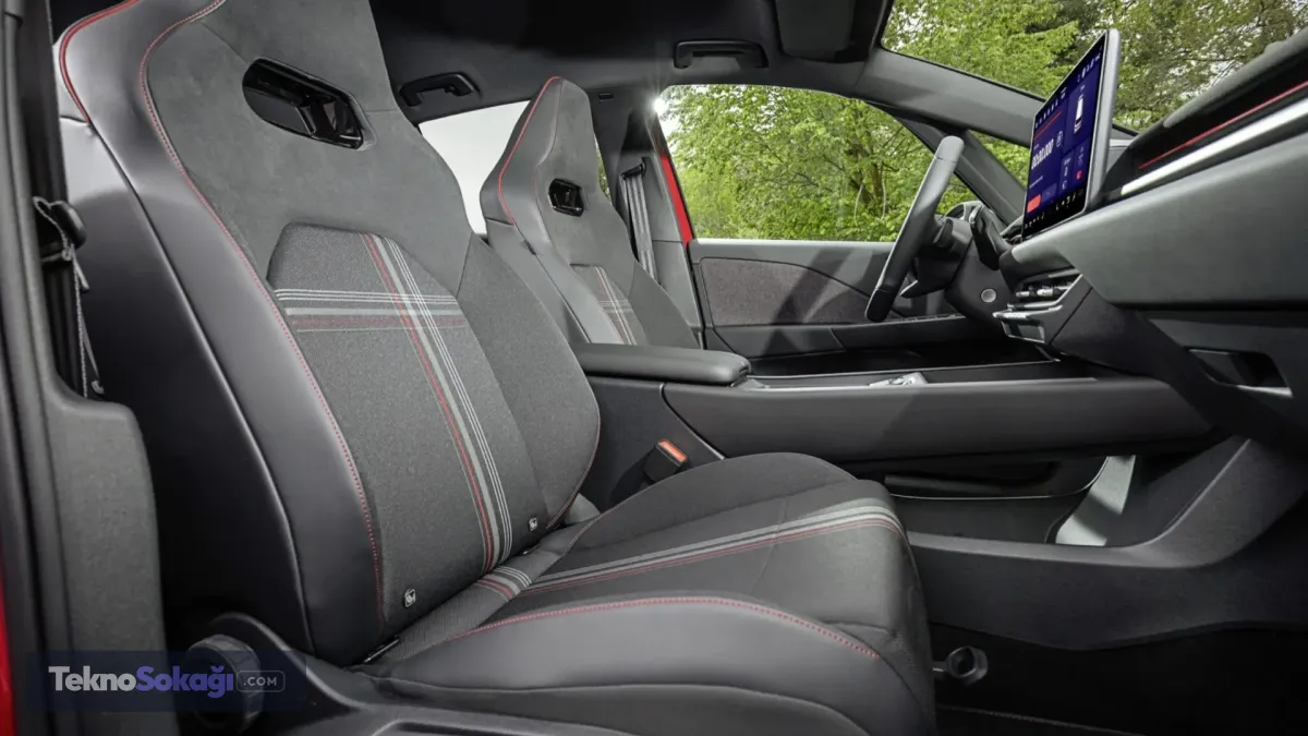 Modelin kesin fiyatı henüz açıklanmadı. Önceki ID.3 GTX Performance'ın İngiltere'deki fiyatı yaklaşık 62 bin dolar seviyesindeyken, daha küçük ID. Polo GTI'ın yaklaşık 46 bin dolarlık fiyatla konumlandırıldığı belirtiliyor.