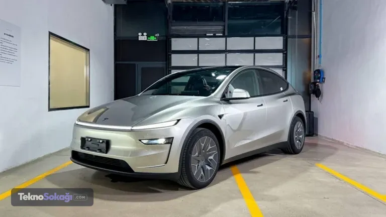 Tesla'dan gizlice kılavuz operasyonu: Şikayetler patlayınca teknik verileri sessiz sedasız düşürdüler